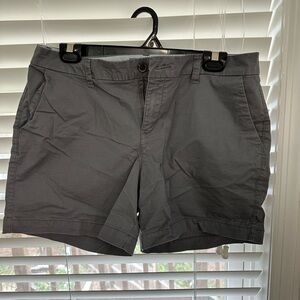 Old Navy Everyday Short